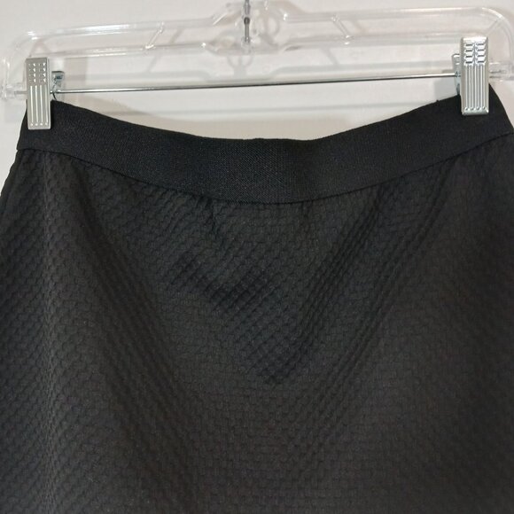 Alfani Textured Pencil Skirt Women’s Size S Black Back Slit Career Zip Closure - Picture 2 of 4